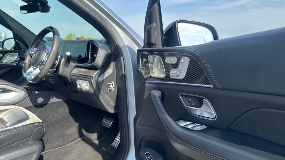 Mercedes-AMG GLE 63 S 4Matic+ 5dr 9G-Tronic Petrol Estate - Image 27