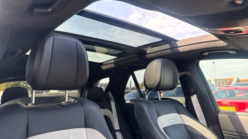 Mercedes-AMG GLE 63 S 4Matic+ 5dr 9G-Tronic Petrol Estate - Image 32