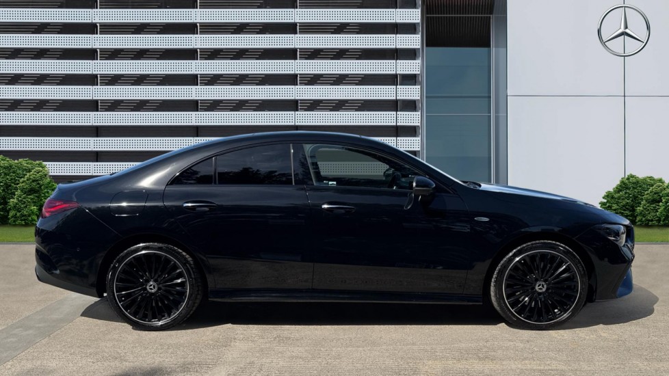 Mercedes-Benz CLA 250e AMG Line Premium Plus 4dr Tip Auto Saloon - Image 5