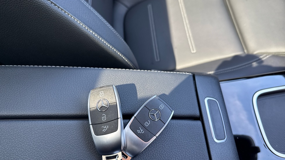 Mercedes-Benz CLA 250e AMG Line Premium Plus 4dr Tip Auto Saloon - Image 20