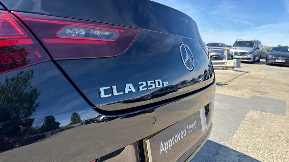 Mercedes-Benz CLA 250e AMG Line Premium Plus 4dr Tip Auto Saloon - Image 21