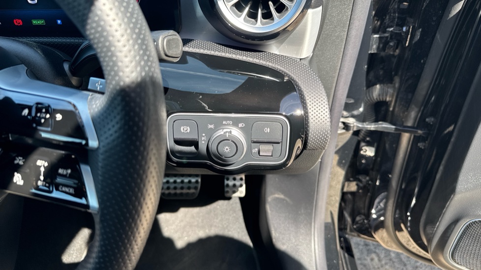 Mercedes-Benz CLA 250e AMG Line Premium Plus 4dr Tip Auto Saloon - Image 25