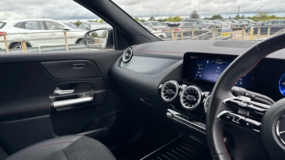 Mercedes-Benz Eqa 250+ 140kW Urban Edition 70.5kWh 5dr Auto Electric Hatchback - Image 14
