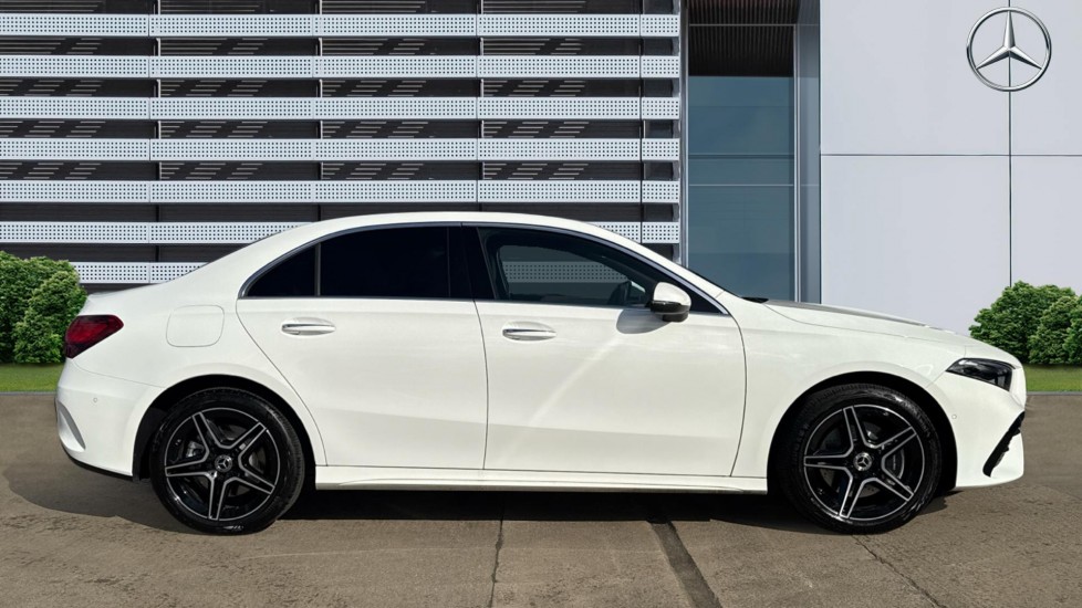 Mercedes-Benz A-Class A250e AMG Line Executive 4dr Auto Saloon - Image 5