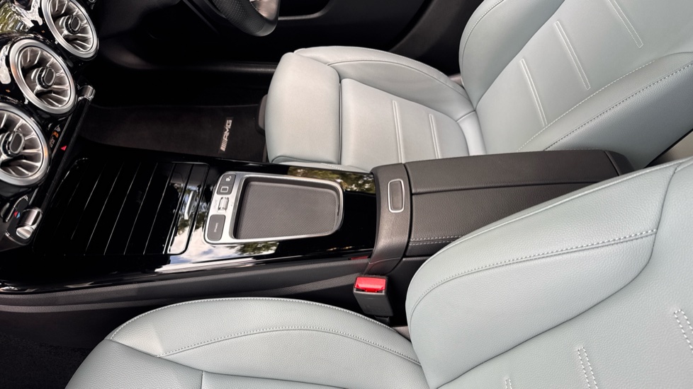 Mercedes-Benz A-Class A250e AMG Line Executive 4dr Auto Saloon - Image 13