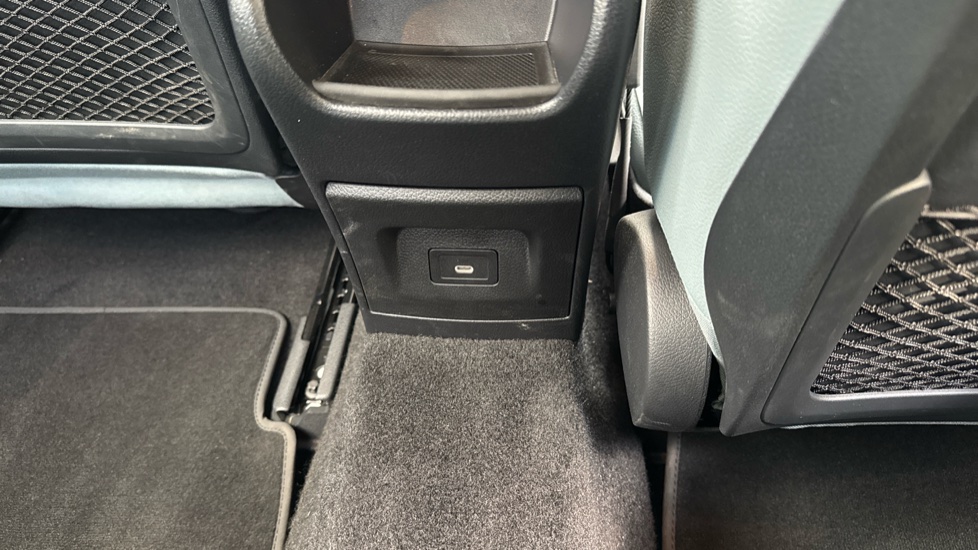 Mercedes-Benz A-Class A250e AMG Line Executive 4dr Auto Saloon - Image 29