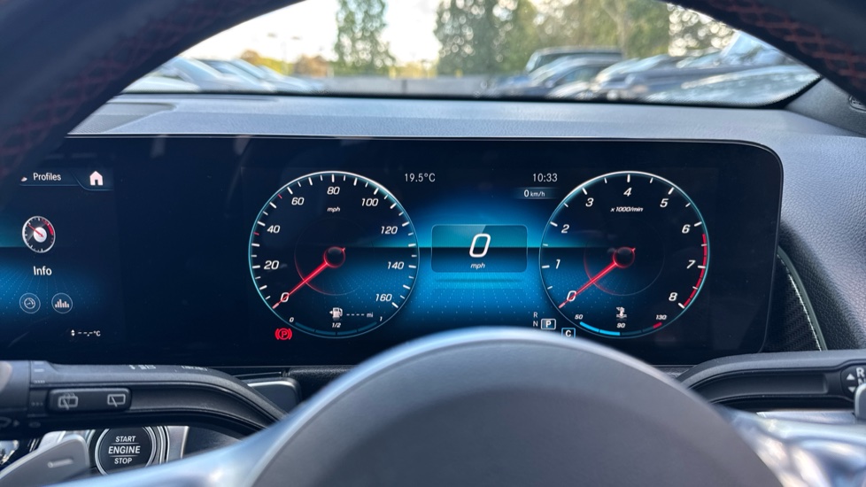 Mercedes-Benz GLB 200 AMG Line Premium + Night Ed 5dr 7G-Tronic Petrol Estate - Image 18