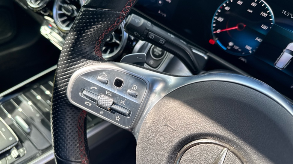 Mercedes-Benz GLB 200 AMG Line Premium + Night Ed 5dr 7G-Tronic Petrol Estate - Image 27