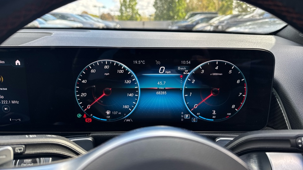 Mercedes-Benz GLB 200 AMG Line Premium + Night Ed 5dr 7G-Tronic Petrol Estate - Image 33