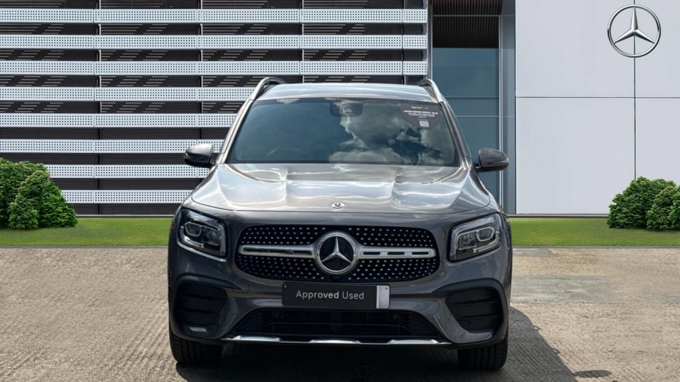 Mercedes-Benz GLB 200 AMG Line Premium 5dr 7G-Tronic Petrol Estate - Image 3