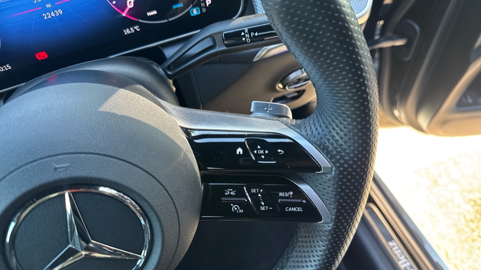 Mercedes-Benz GLC 300 4Matic AMG Line 5dr 9G-Tronic Petrol Estate - Image 28