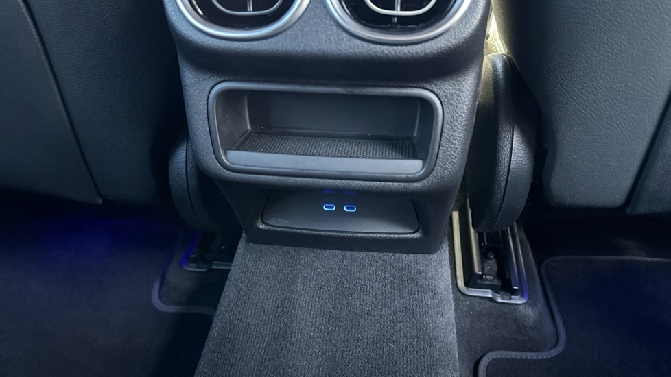 Mercedes-Benz GLC 300 4Matic AMG Line 5dr 9G-Tronic Petrol Estate - Image 31