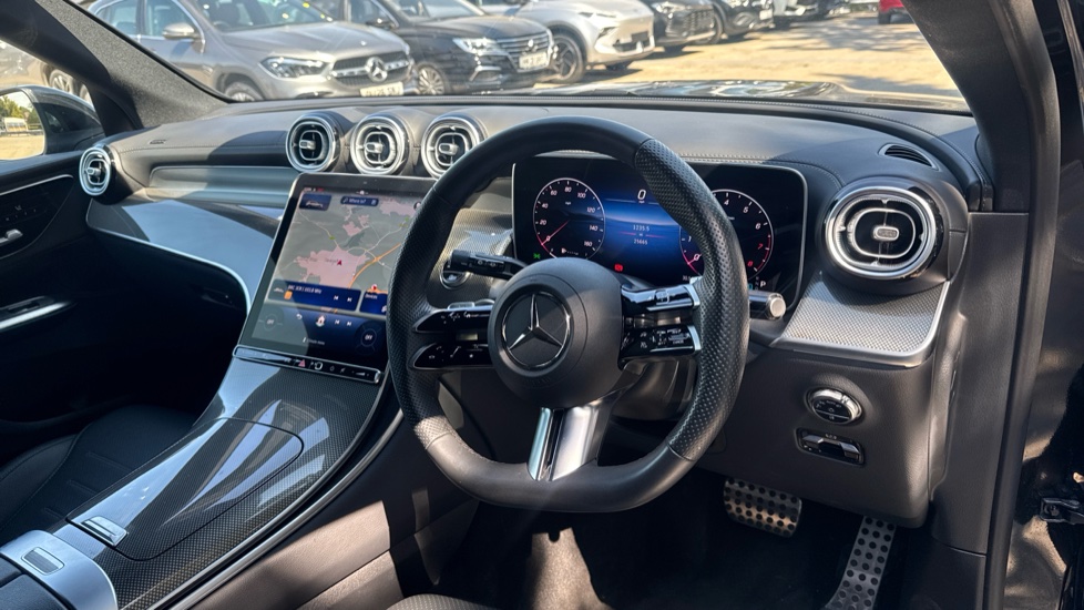 Mercedes-Benz GLC 300 4Matic AMG Line 5dr 9G-Tronic Petrol Estate - Image 11