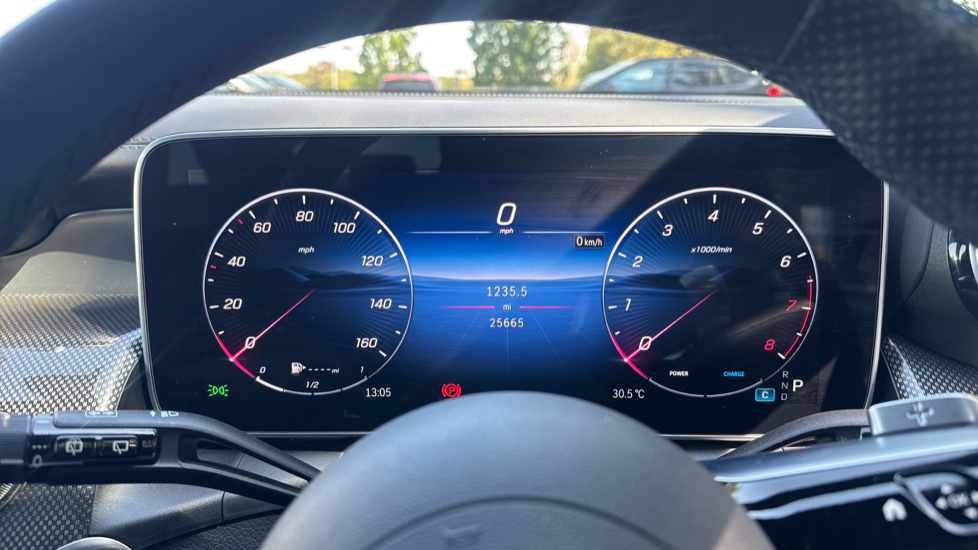 Mercedes-Benz GLC 300 4Matic AMG Line 5dr 9G-Tronic Petrol Estate - Image 18