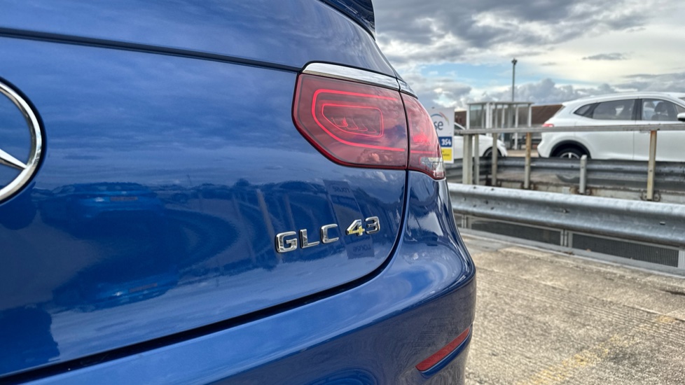 Mercedes-AMG GLC Coupe GLC 43 4Matic Premium plus 5dr TCT Petrol Estate - Image 22