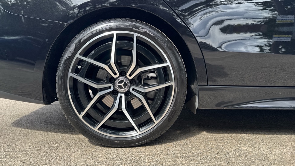 Mercedes-Benz C-Class C300 AMG Line Premium [Pan Roof] 5dr 9G-Tronic Petrol Estate - Image 7