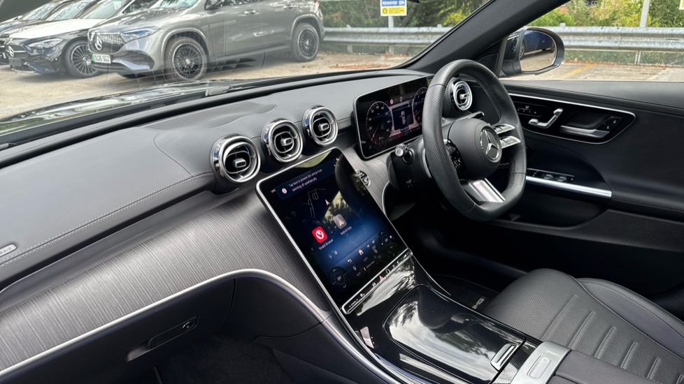 Mercedes-Benz C-Class C300 AMG Line Premium [Pan Roof] 5dr 9G-Tronic Petrol Estate - Image 9
