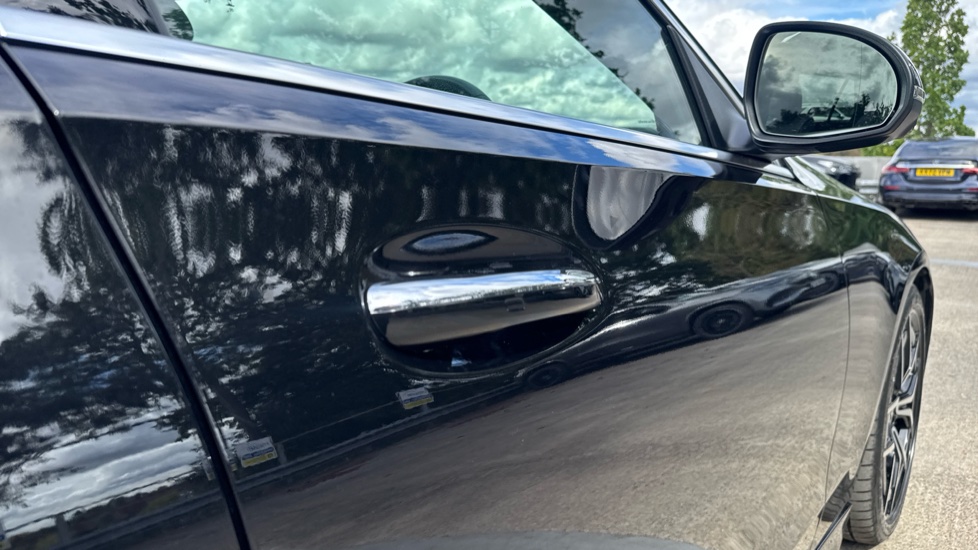 Mercedes-Benz C-Class C300 AMG Line Premium [Pan Roof] 5dr 9G-Tronic Petrol Estate - Image 24