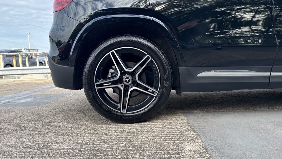 Mercedes-Benz GLA 200 AMG Line Executive 5dr Auto Petrol Hatchback - Image 7