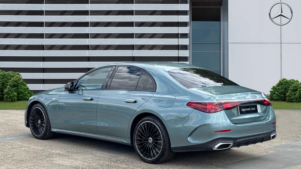Mercedes-Benz E-Class E300e Urban Edition 4dr 9G-Tronic Saloon - Image 2