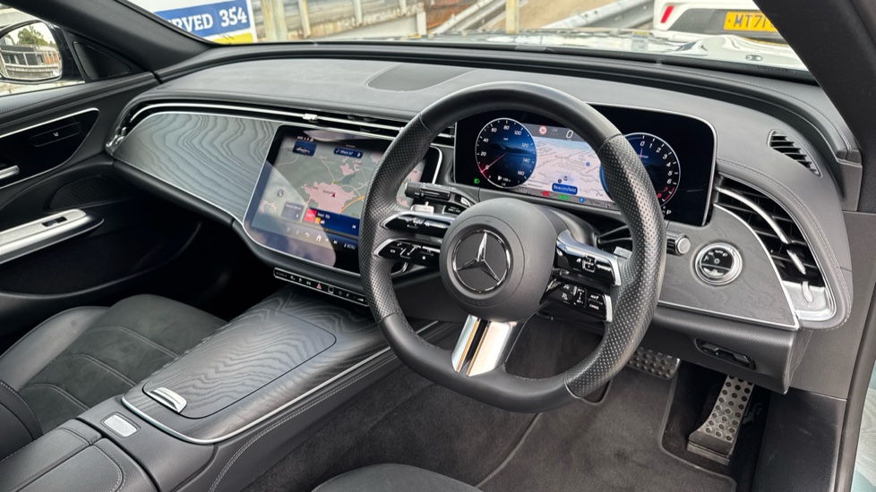 Mercedes-Benz E-Class E300e Urban Edition 4dr 9G-Tronic Saloon - Image 11