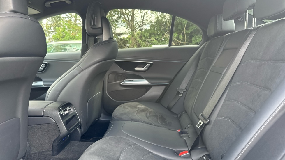 Mercedes-Benz E-Class E300e Urban Edition 4dr 9G-Tronic Saloon - Image 16