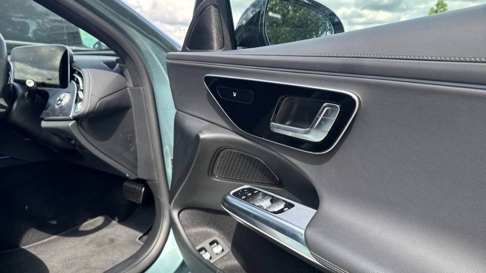 Mercedes-Benz E-Class E300e Urban Edition 4dr 9G-Tronic Saloon - Image 25