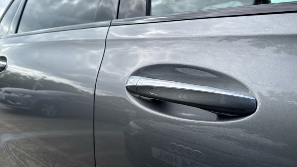 Mercedes-Benz B-Class B200d AMG Line Premium 5dr Auto Diesel Hatchback - Image 22