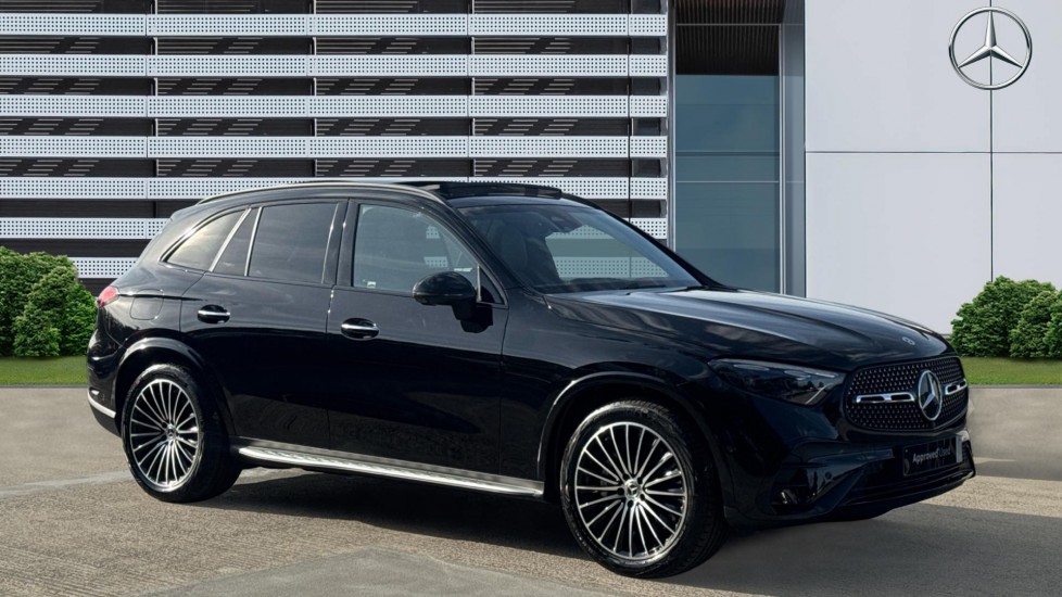 2025 Mercedes-Benz GLC