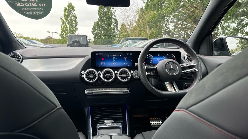 Mercedes-Benz GLA 220d 4Matic AMG Line Premium Plus 5dr Auto Diesel Hatchback - Image 10