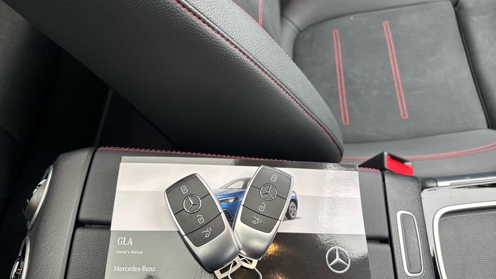 Mercedes-Benz GLA 220d 4Matic AMG Line Premium Plus 5dr Auto Diesel Hatchback - Image 19