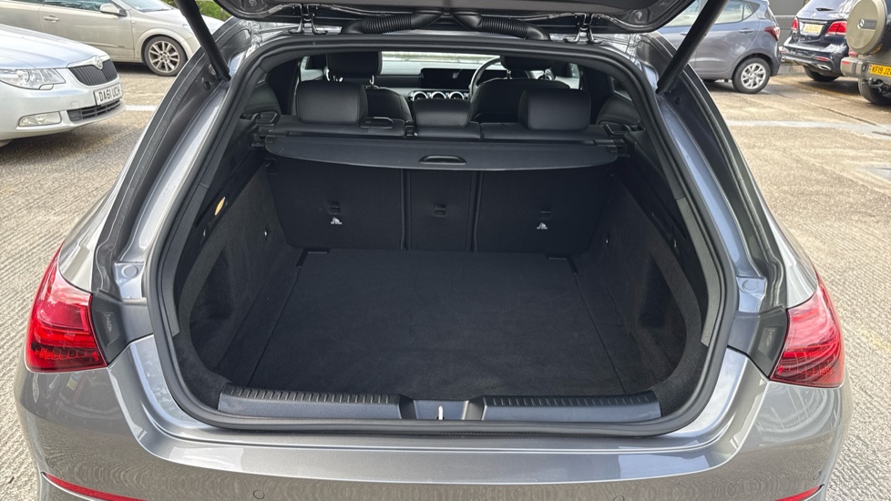 Mercedes-Benz CLA 180 Sport Executive 5dr Tip Auto Petrol Estate - Image 4
