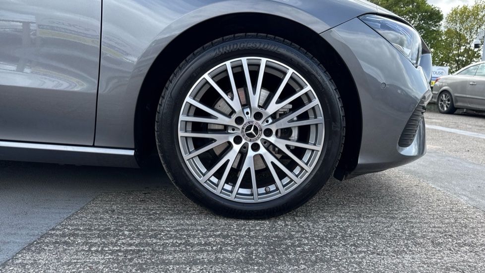 Mercedes-Benz CLA 180 Sport Executive 5dr Tip Auto Petrol Estate - Image 7