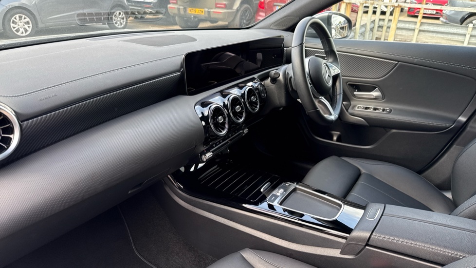 Mercedes-Benz CLA 180 Sport Executive 5dr Tip Auto Petrol Estate - Image 9