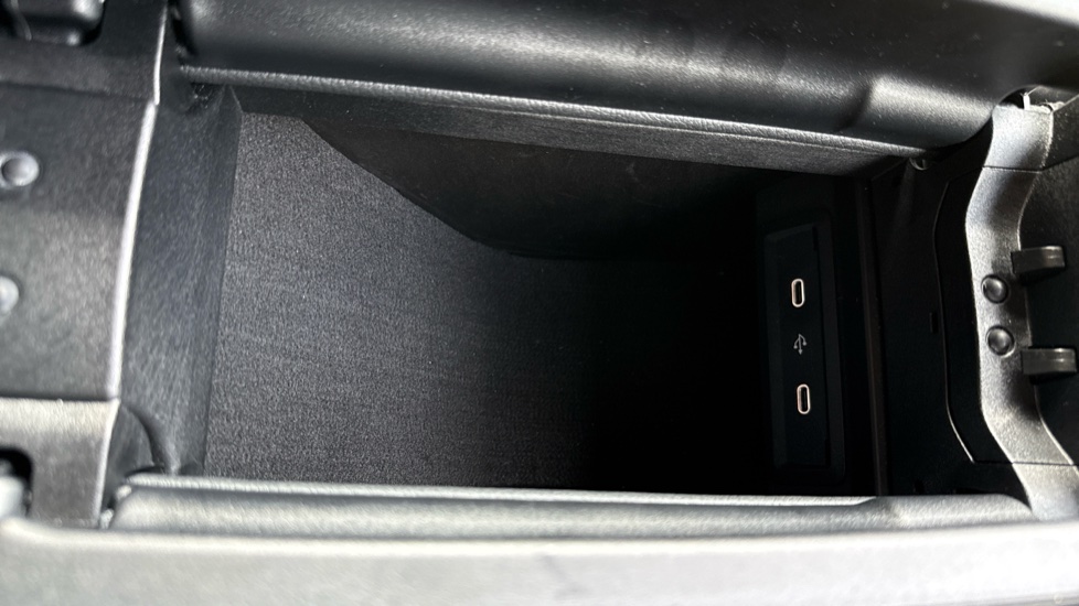 Mercedes-Benz CLA 180 Sport Executive 5dr Tip Auto Petrol Estate - Image 34