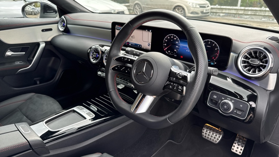 Mercedes-Benz CLA 180 AMG Line Premium 5dr Tip Auto Petrol Estate - Image 11