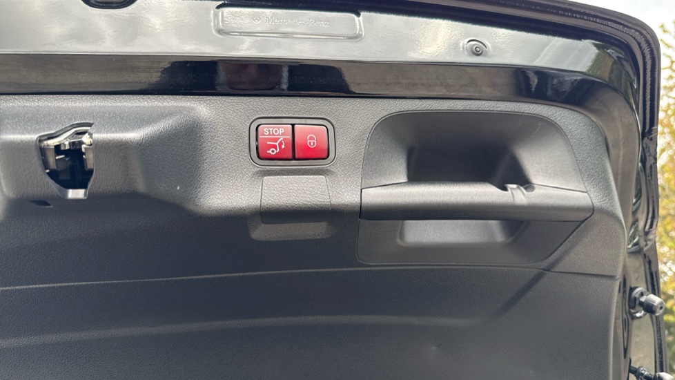 Mercedes-Benz CLA 180 AMG Line Premium 5dr Tip Auto Petrol Estate - Image 21
