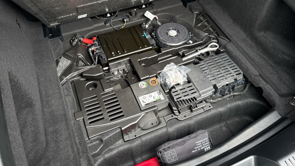 Mercedes-Benz CLA 180 AMG Line Premium 5dr Tip Auto Petrol Estate - Image 22