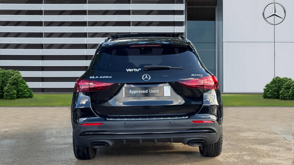 Mercedes-Benz GLA 220d 4Matic AMG Line Premium Plus 5dr Auto Diesel Hatchback - Image 6