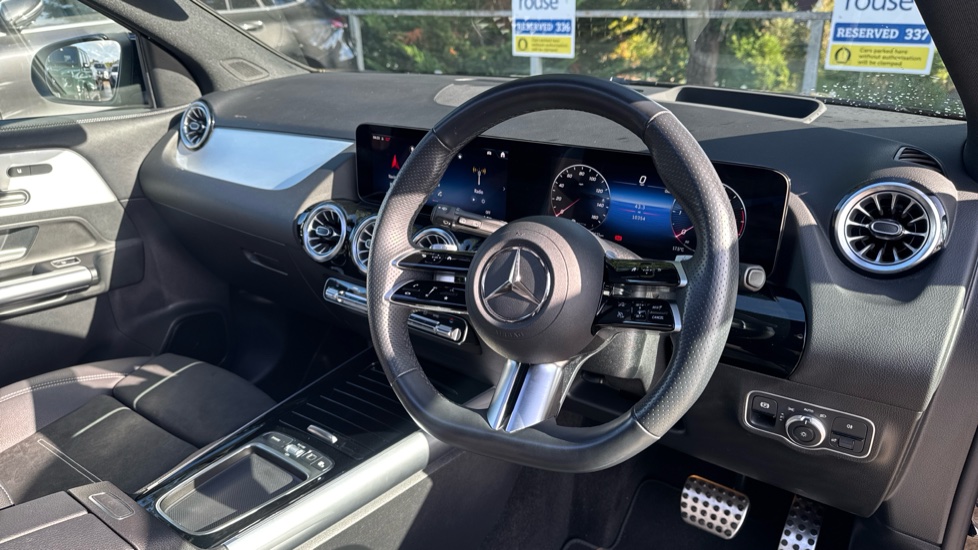Mercedes-Benz GLA 220d 4Matic AMG Line Premium Plus 5dr Auto Diesel Hatchback - Image 11