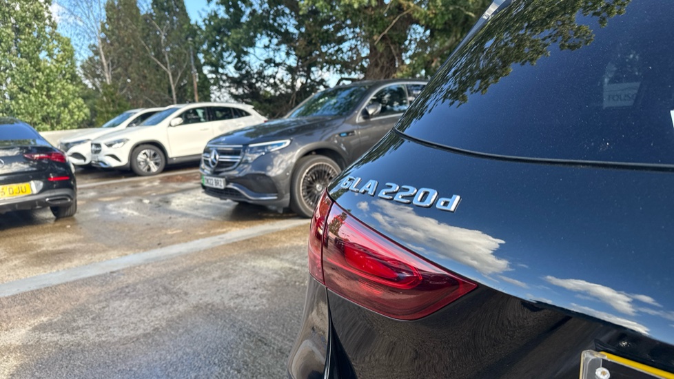 Mercedes-Benz GLA 220d 4Matic AMG Line Premium Plus 5dr Auto Diesel Hatchback - Image 21