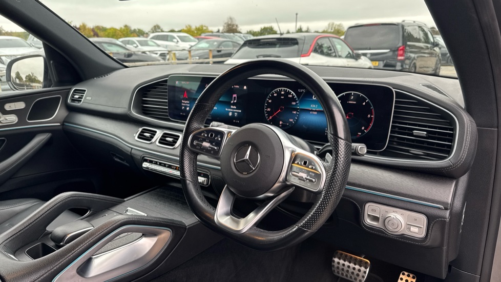 Mercedes-Benz GLE 400d 4Matic AMG Line Prem 5dr 9G-Tronic [7 St] Diesel Estate - Image 11