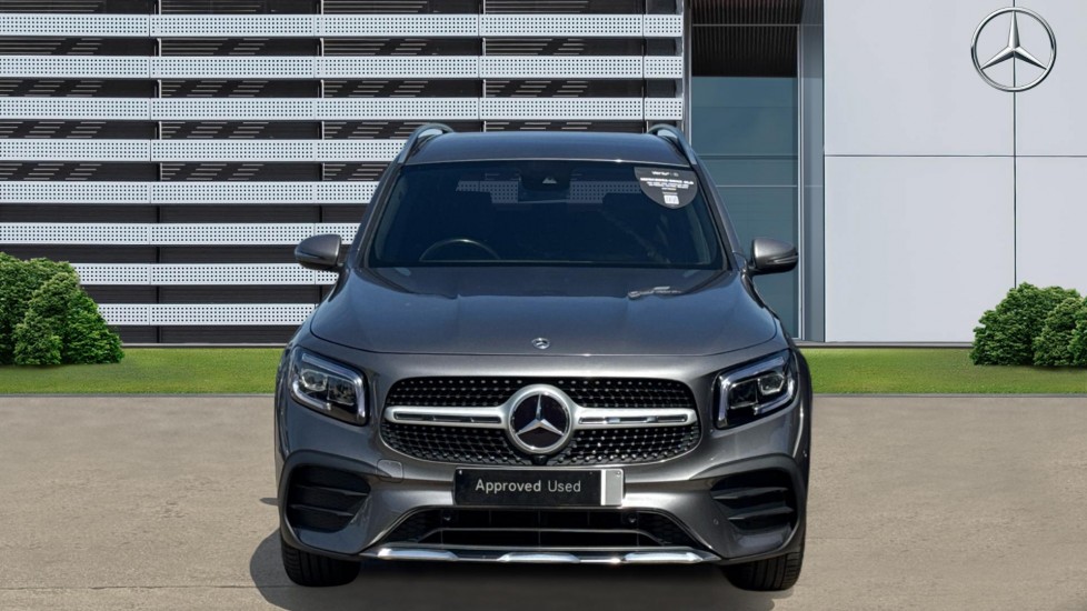 Mercedes-Benz GLB 200 AMG Line Premium 5dr 7G-Tronic Petrol Estate - Image 3