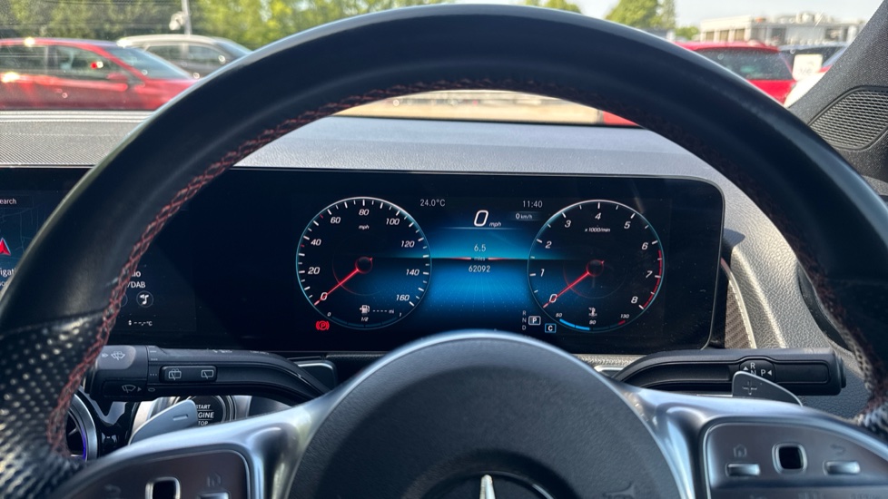 Mercedes-Benz GLB 200 AMG Line Premium 5dr 7G-Tronic Petrol Estate - Image 31