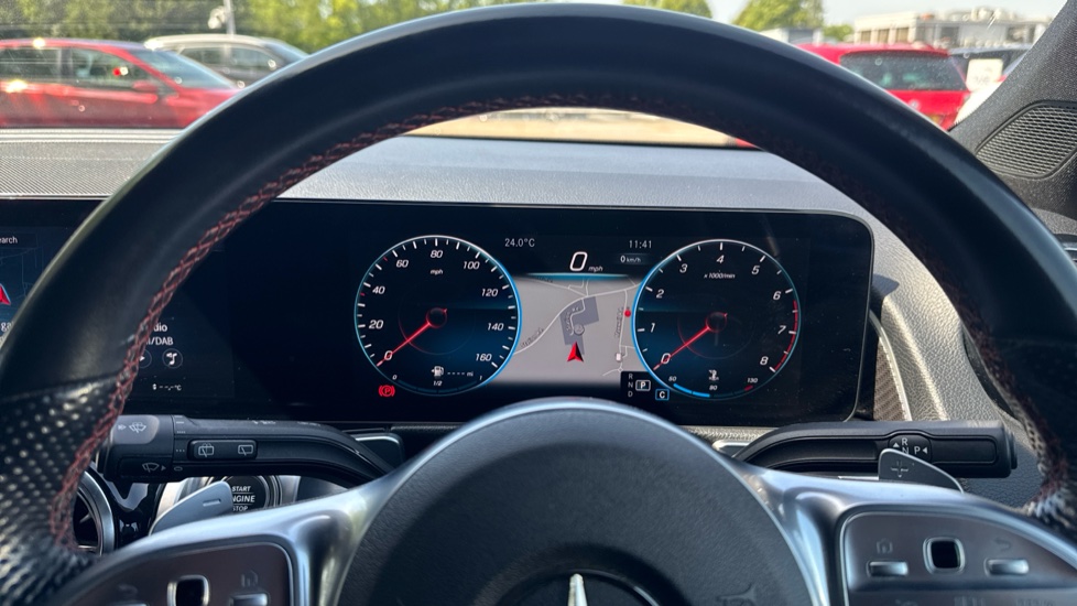 Mercedes-Benz GLB 200 AMG Line Premium 5dr 7G-Tronic Petrol Estate - Image 34