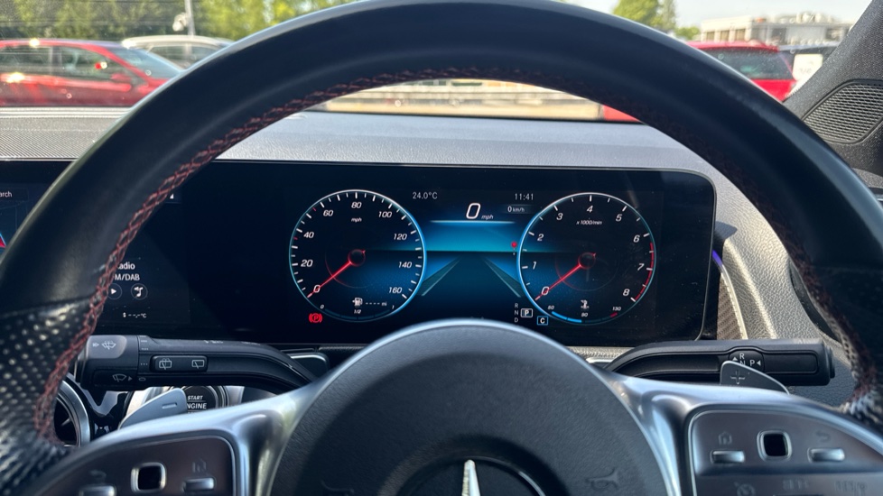 Mercedes-Benz GLB 200 AMG Line Premium 5dr 7G-Tronic Petrol Estate - Image 35