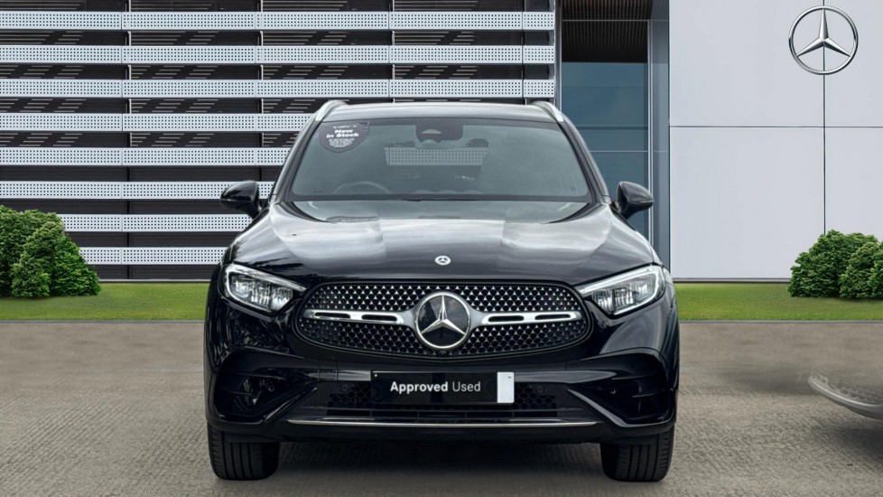 Mercedes-Benz GLC 300e 4Matic AMG Line 5dr 9G-Tronic Estate - Image 3