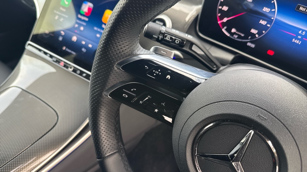 Mercedes-Benz GLC 300e 4Matic AMG Line 5dr 9G-Tronic Estate - Image 29