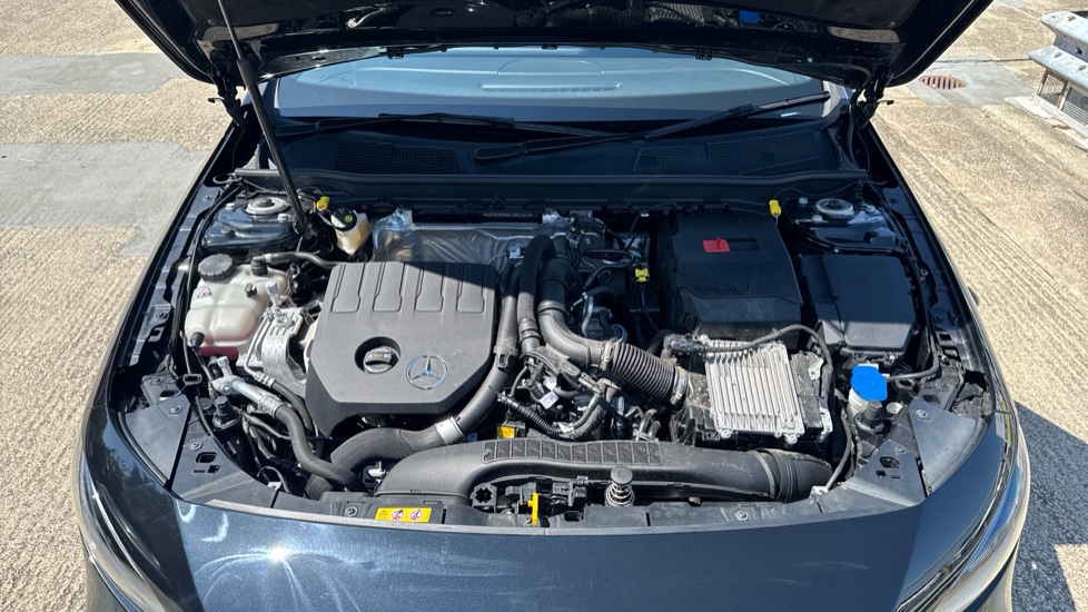 Mercedes-Benz A-Class A180 Sport Executive 5dr Auto Petrol Hatchback - Image 8