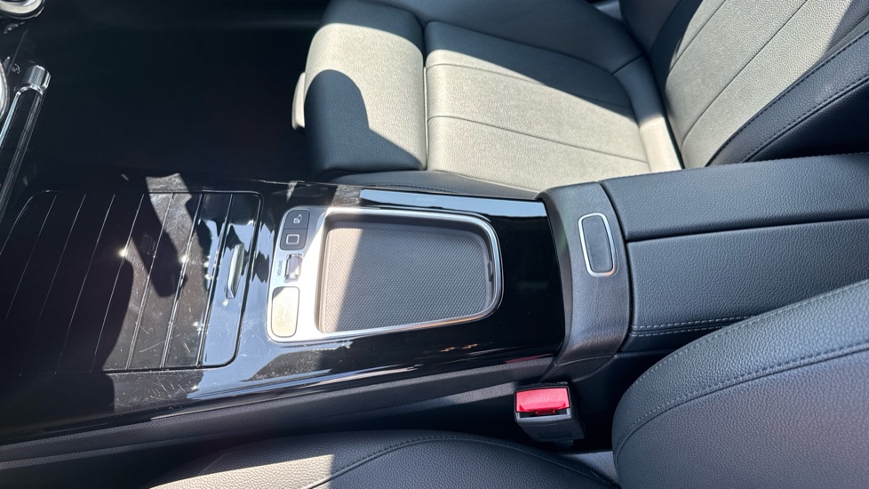 Mercedes-Benz A-Class A180 Sport Executive 5dr Auto Petrol Hatchback - Image 13